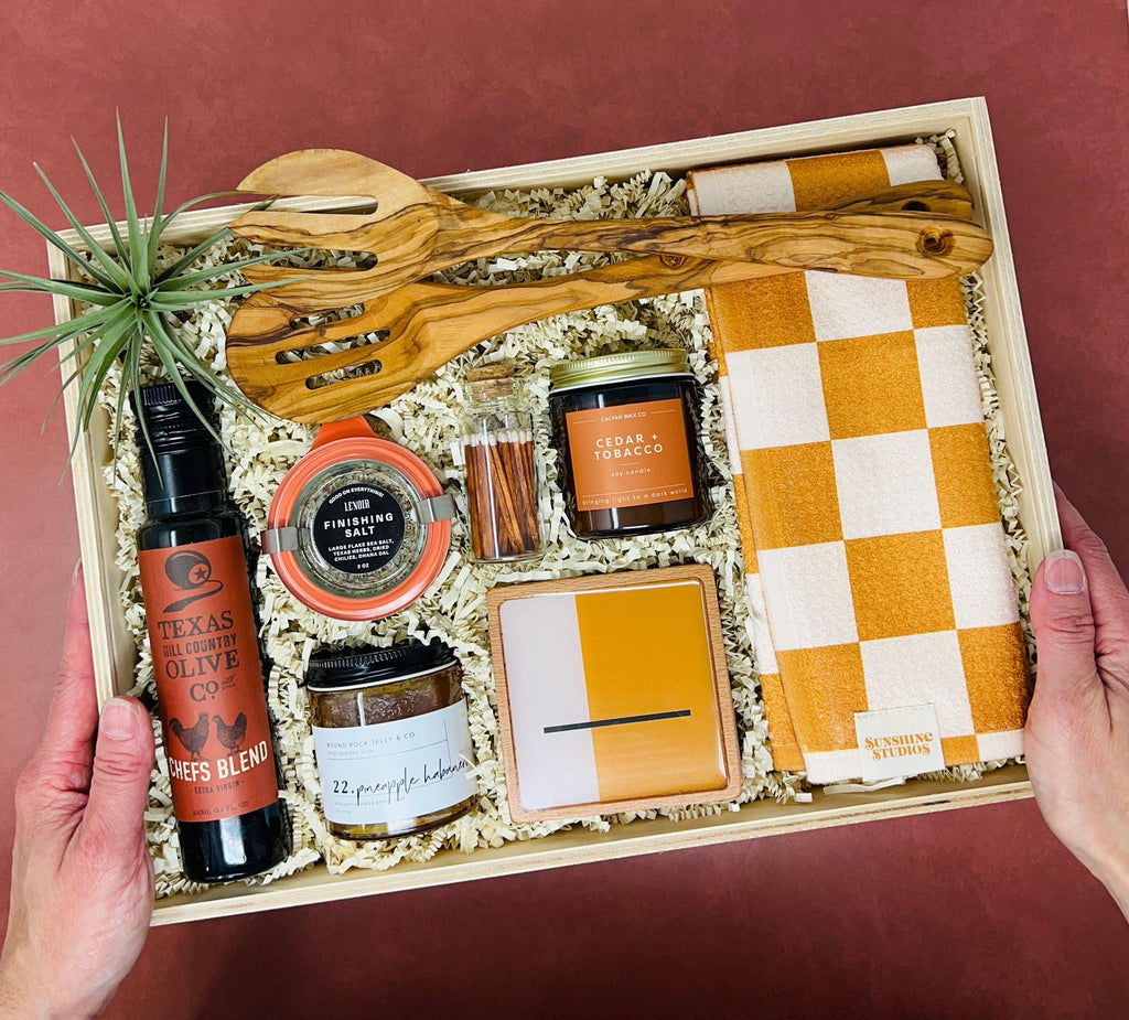The Best Closing Gifts for Austin Realtors: Creating Memorable Experiences for Clients