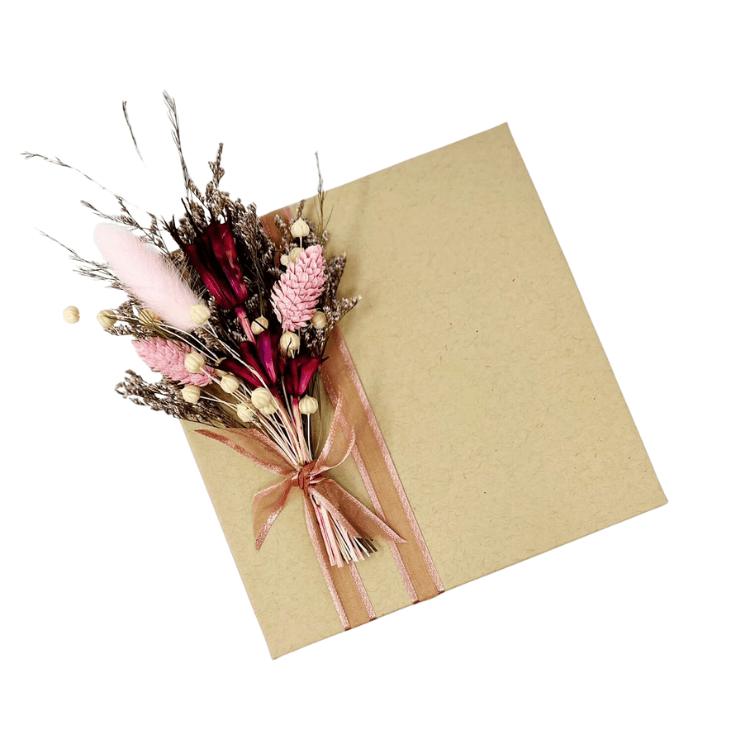 Gift Box with dried floral bundle