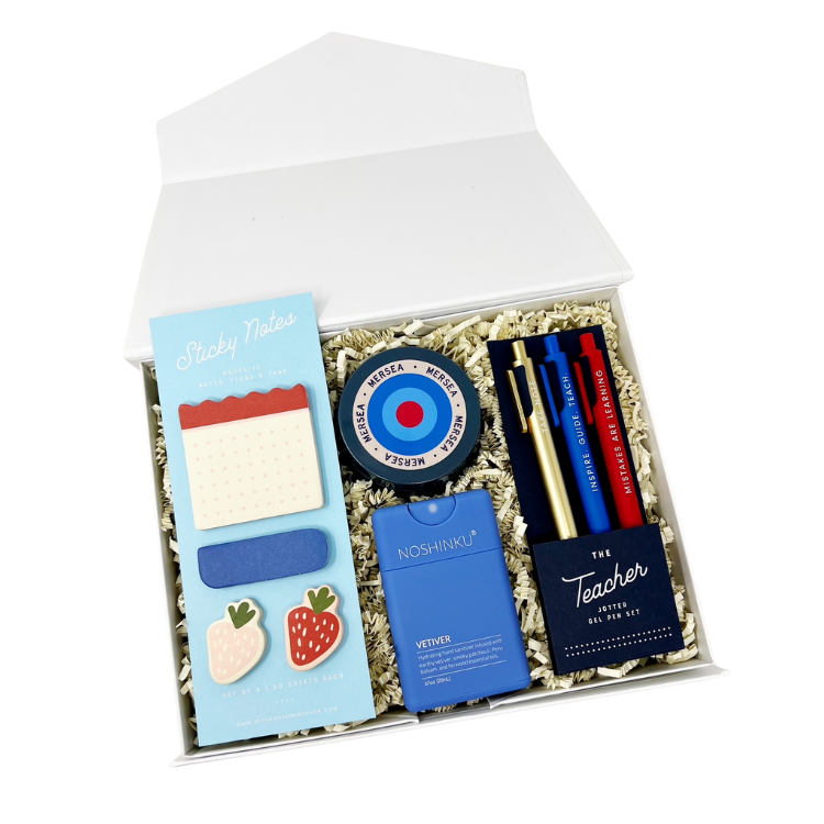Best teacher ever gift box with pens, sticky notes, a candle and hand sanitizer